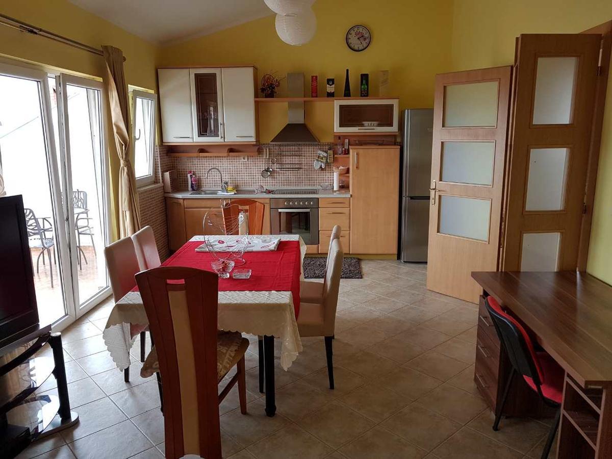 Porodicni Apartman Herceg Novi Exteriör bild